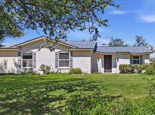 203 Tharp Dr, Highland Village, TX 75077