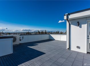 9215 15th Ave SW #B, Seattle, WA 98106