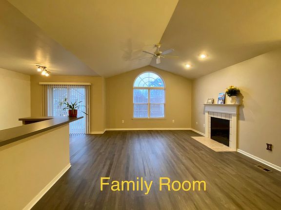 4th image of 44259 Princeton Dr