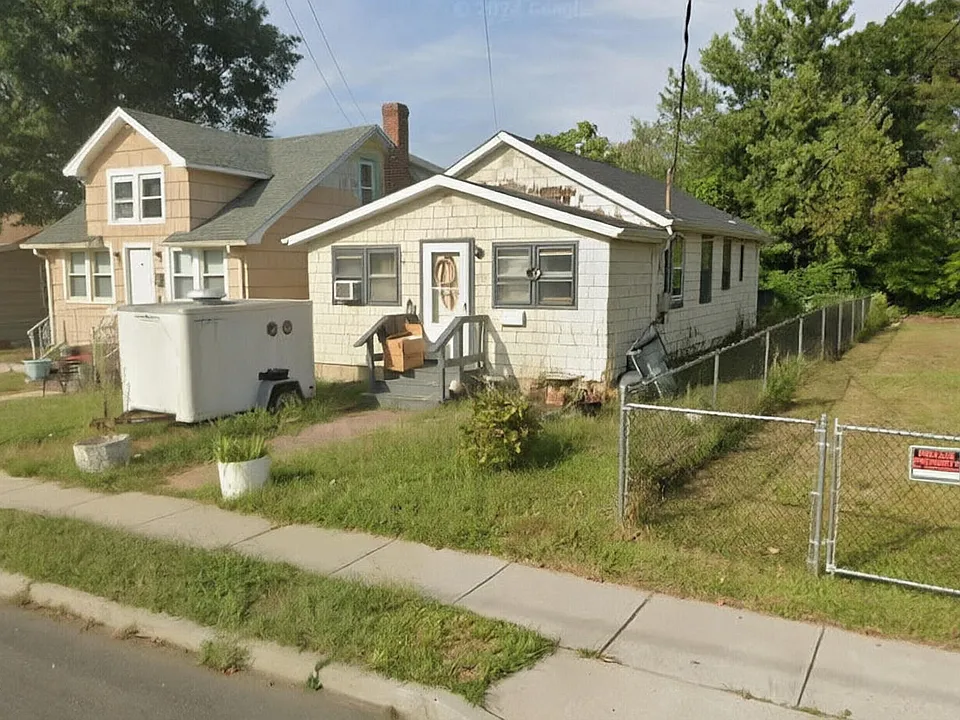 75 Shore Blvd
