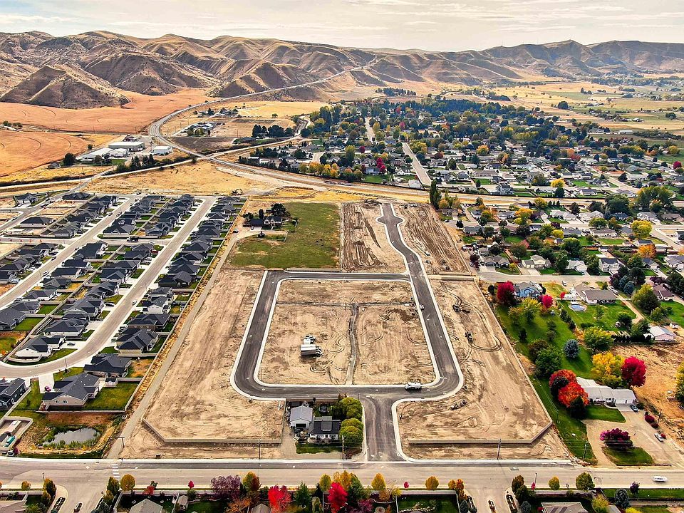 2nd image of Regency Way Lot 13