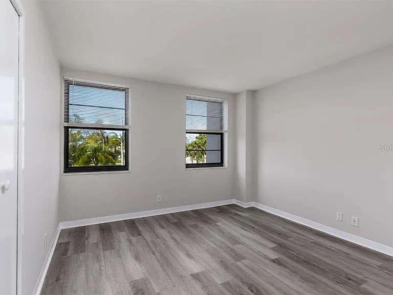 10355 Paradise Blvd #103 — Photo 18