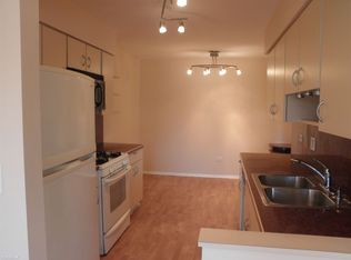 1410 Chippewa Trl, Wheeling, IL 60090