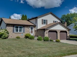 4934 King Arthur Dr, Erie, PA