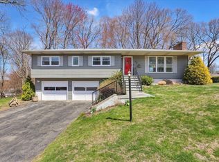 345 Evening Star Dr, Naugatuck, CT 06770