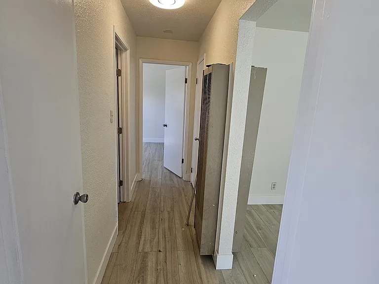 1508 Sycamore Dr #3 — Photo 6