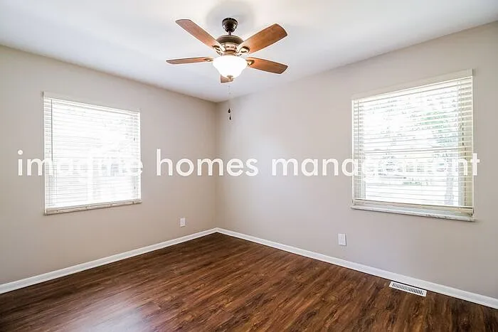 1469 Yellowglen Dr — Photo 7