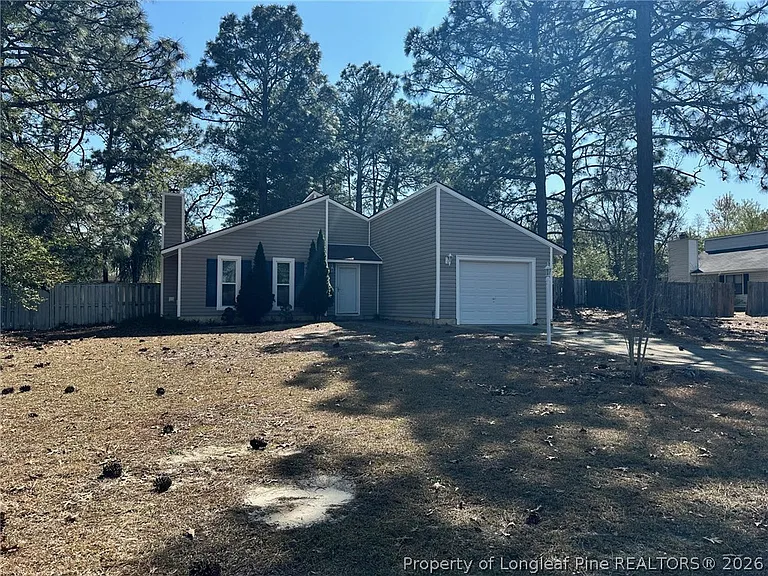 6915 Skyhawk Dr — Photo 1
