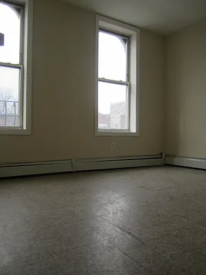 Rented by Uptown Flats LLC | media 4