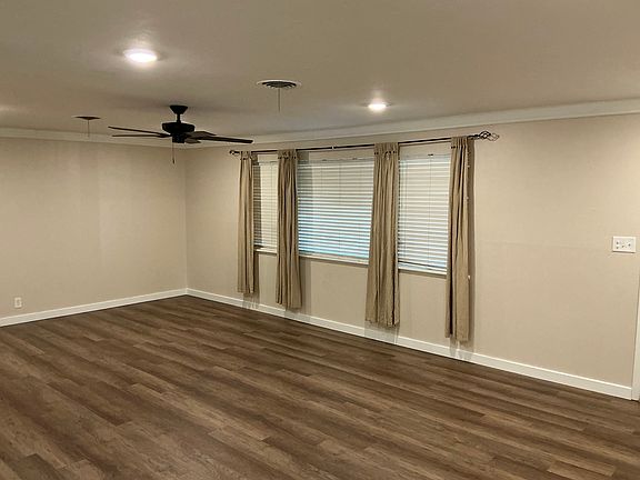 5th image of 5909 Whitman Ave