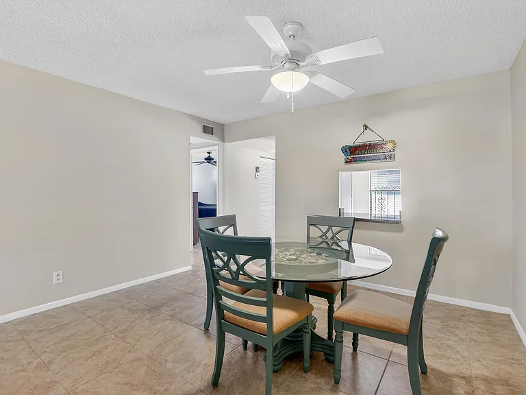 265 SE 10th St #11C — Photo 10
