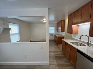 2 Spring Valley St APT 2, Beacon, NY 12508