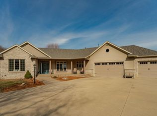 7005 Halifax Ln NW, Rochester, MN 55901