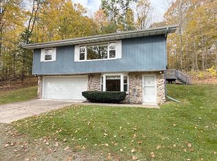 3966 State Highway 49, Rosholt, WI 54473