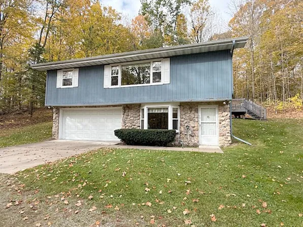 3966 State Highway 49, Rosholt, WI 54473