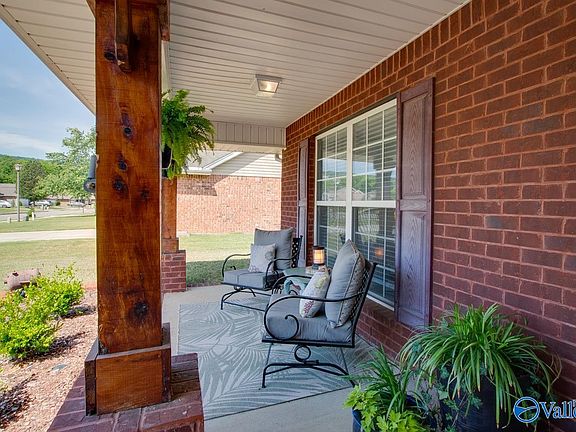 3rd image of 4801 Canterwood Dr SE