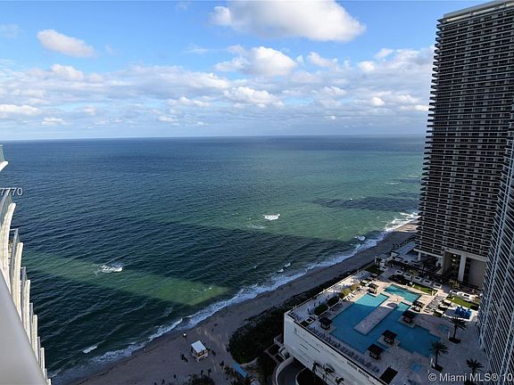 2nd image of 4111 S Ocean Dr #3403