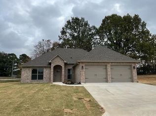 1909 N 26th St, Paragould, AR 72450