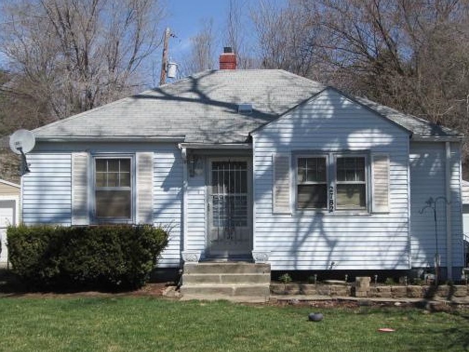 2nd image of 2782 Sharon Dr