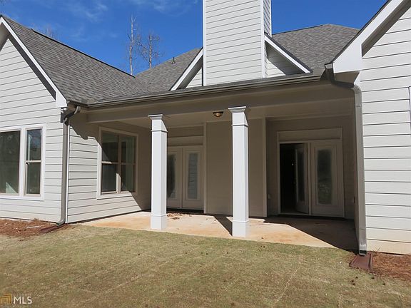 4th image of 831 Lake Crest Dr #27