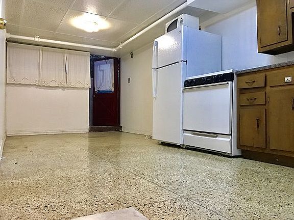 2nd image of 3202 28th Ave