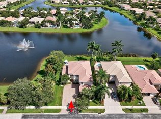 1828 Grey Falcon Cir SW, Vero Beach, FL 32962