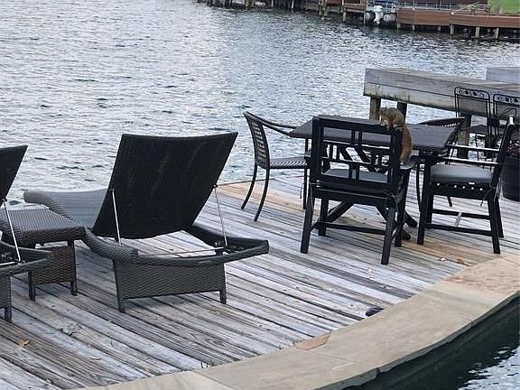 4th image of 45 Lakeview Vlg