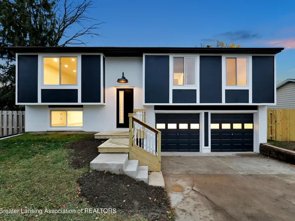 1041 Coolidge Rd, Lansing, MI 48912