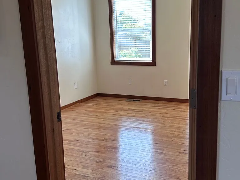 1776 Lime Ave — Photo 12