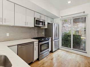 1247 N 28th St #2A, Philadelphia, PA 19121