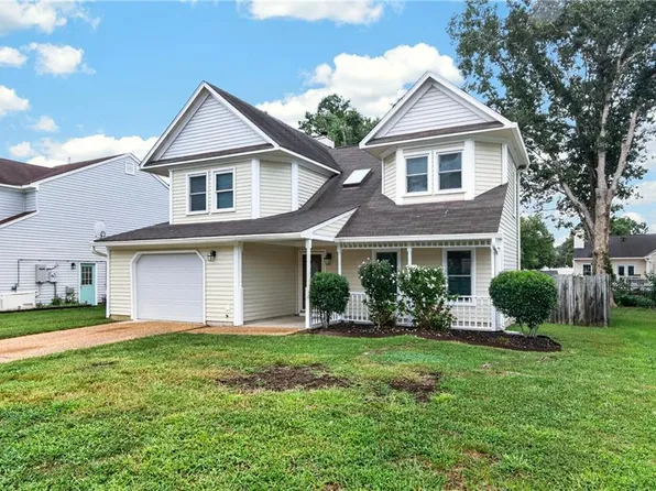431 Warner Hall Pl, Newport News, VA 23608