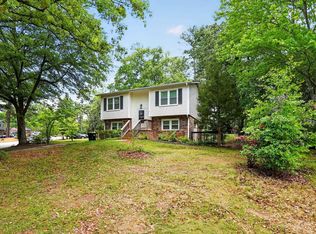 2 Willowtree Ct, Simpsonville, SC 29680
