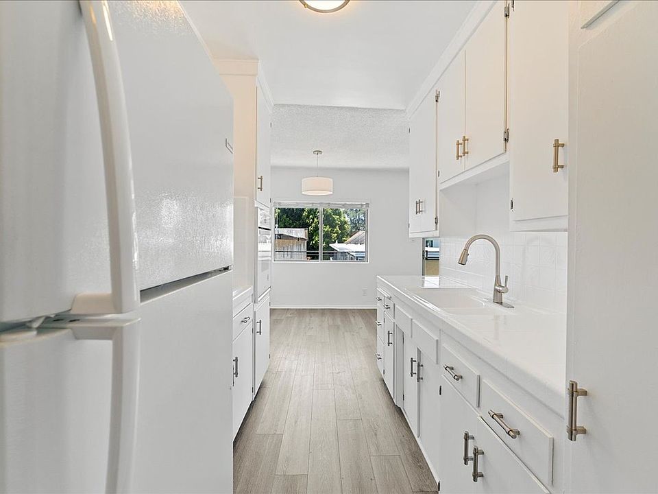 1st image of 1831 Federal Ave #16