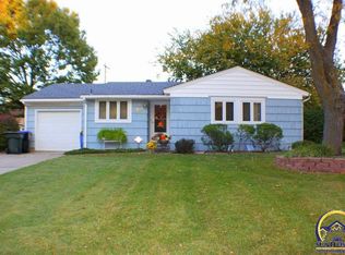 1436 SW Amhurst Rd, Topeka, KS 66604