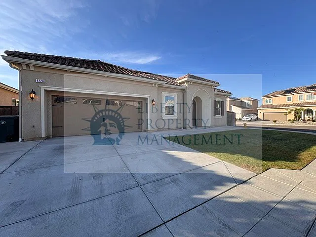 4226 Sierra Madre Ave