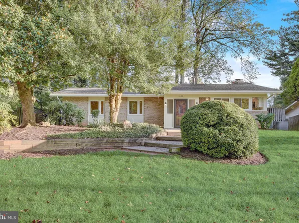 1606 Northcrest Dr, Silver Spring, MD 20904