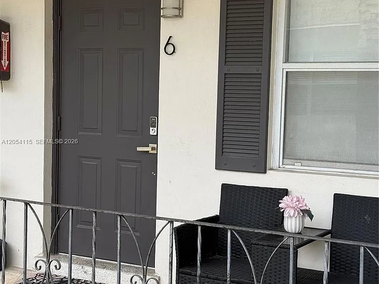 2216 Fillmore St #6 — Photo 7