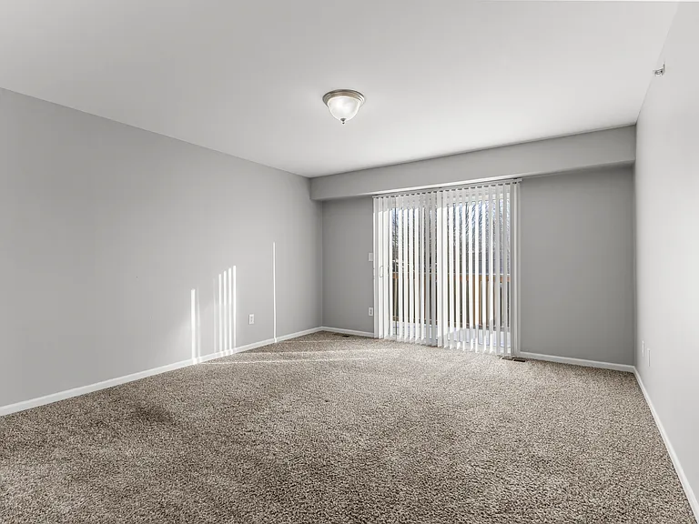 13165 Turnberry Ct — Photo 19