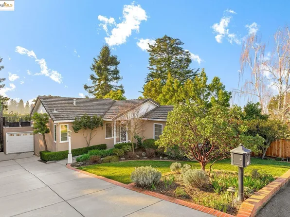 6288 Girvin Dr, Oakland, CA 94611