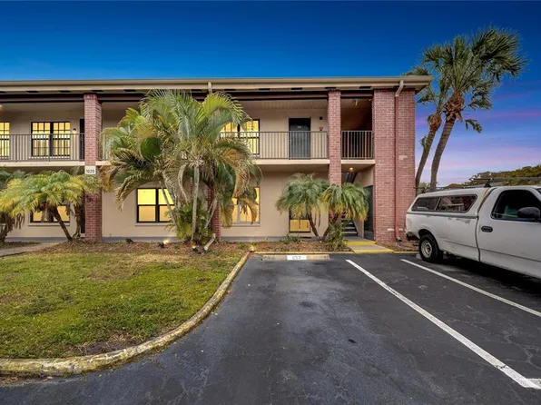 1020 85th Ave N APT 221, Saint Petersburg, FL 33702