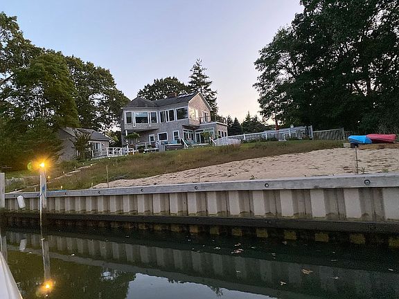 5th image of 66 Cedar Point Ln