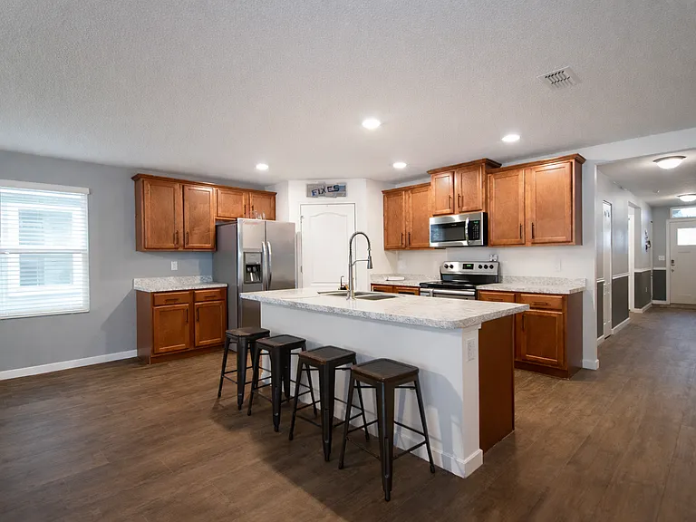 3554 Shiner Dr — Photo 5