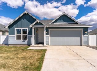 926 Redmond Ave, Quincy, WA 98848