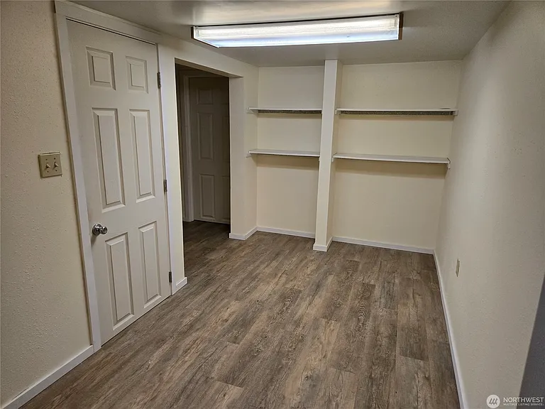 20001 Marine Dr NW — Photo 16