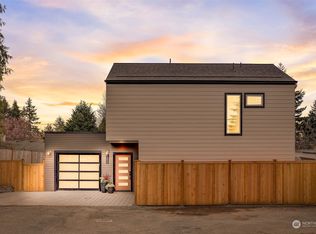 13519 28th Ave NE, Seattle, WA 98125