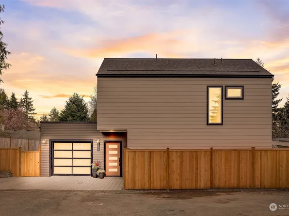 13519 28th Avenue NE, Seattle, WA 98125