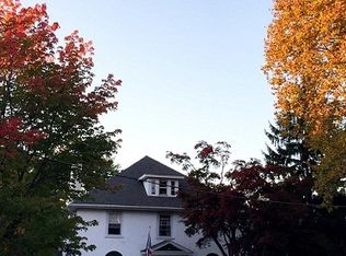 16 York Rd #1, Willow Grove, PA 19090