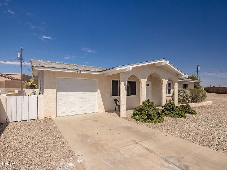 1st image of 960 Bluebird Dr