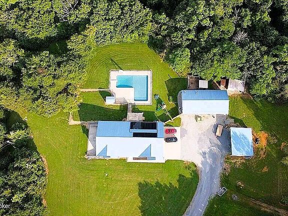 5th image of 2375 Jones Chapel Rd