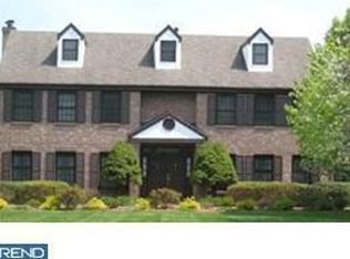 20 Foxcroft Dr, Princeton, NJ